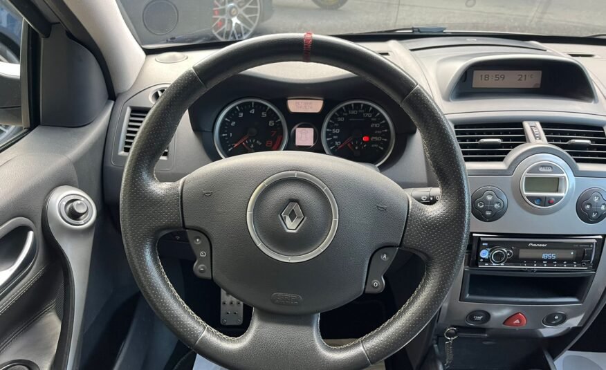 RENAULT MEGANE SPORT