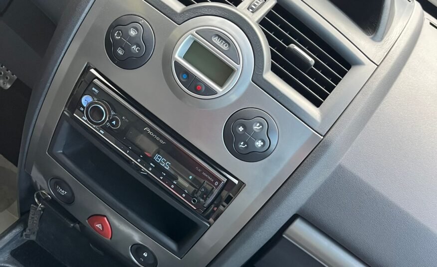 RENAULT MEGANE SPORT