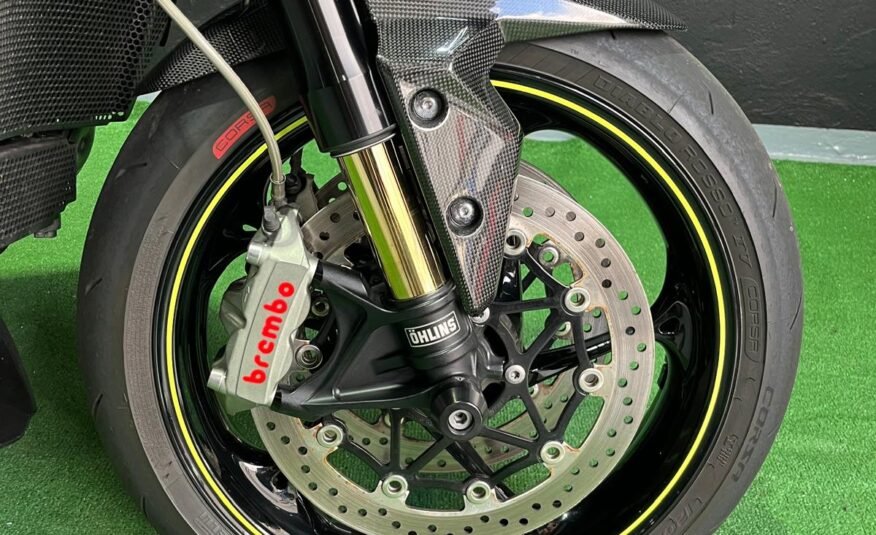 TRIUMPH SPEED TRIPLE 1050 RS