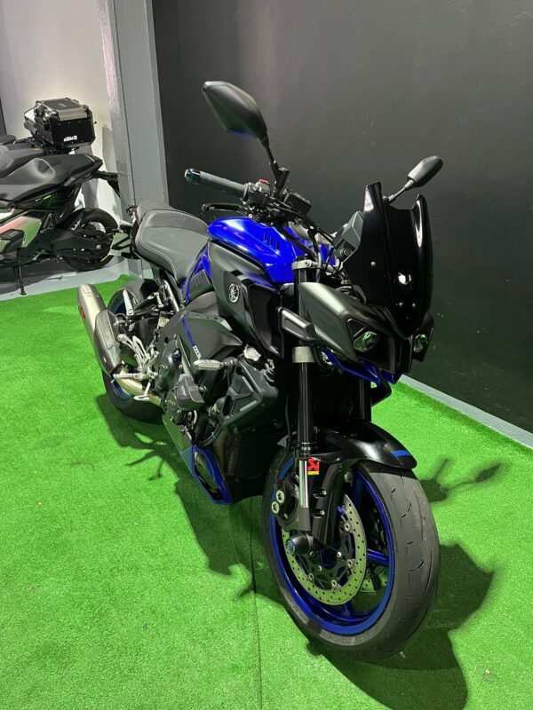 YAMAHA MT10