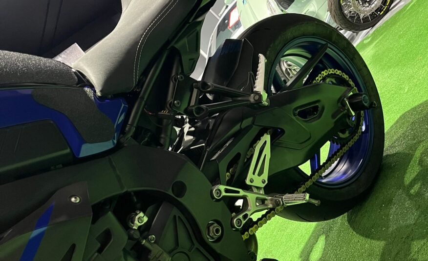 YAMAHA MT10