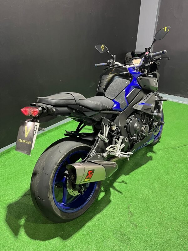 YAMAHA MT10