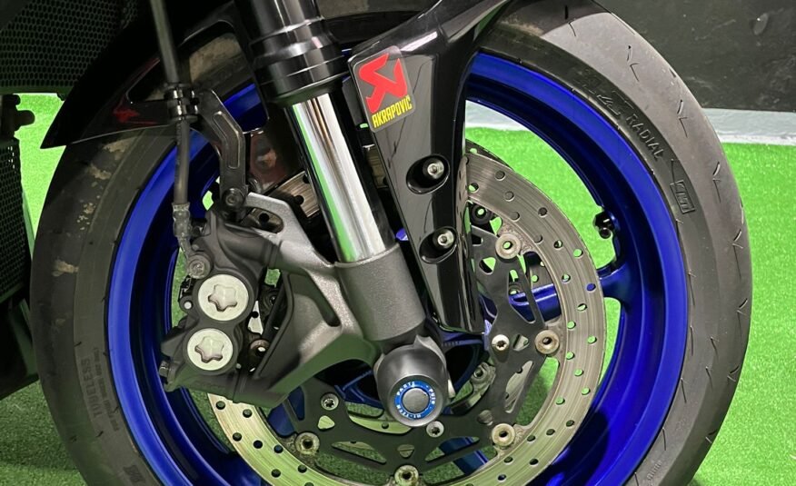 YAMAHA MT10