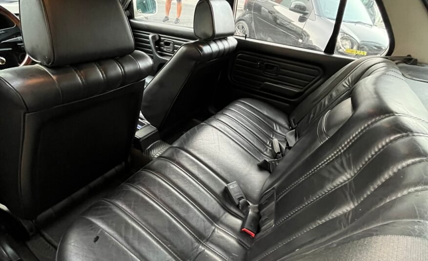 BMW 320I E30