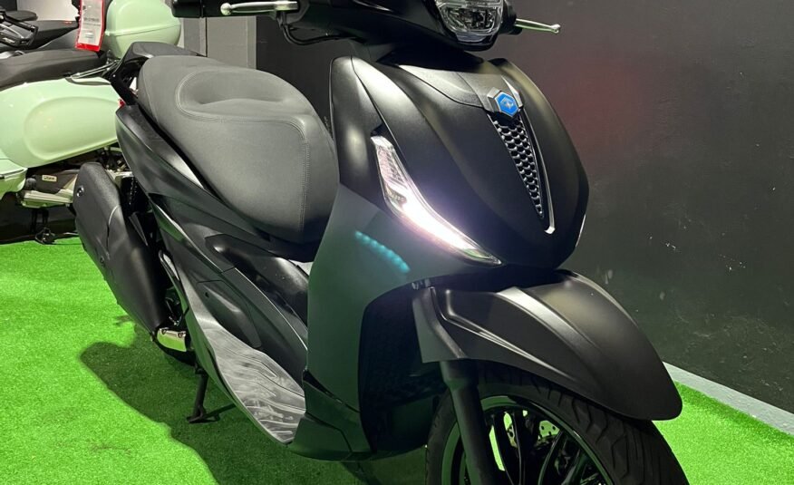 PIAGGIO BEVERLY 400 HPE