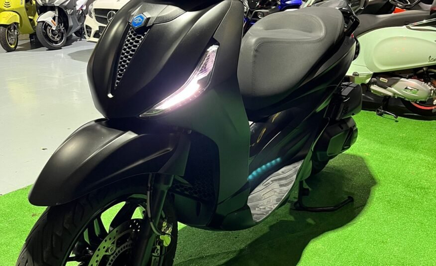 PIAGGIO BEVERLY 400 HPE