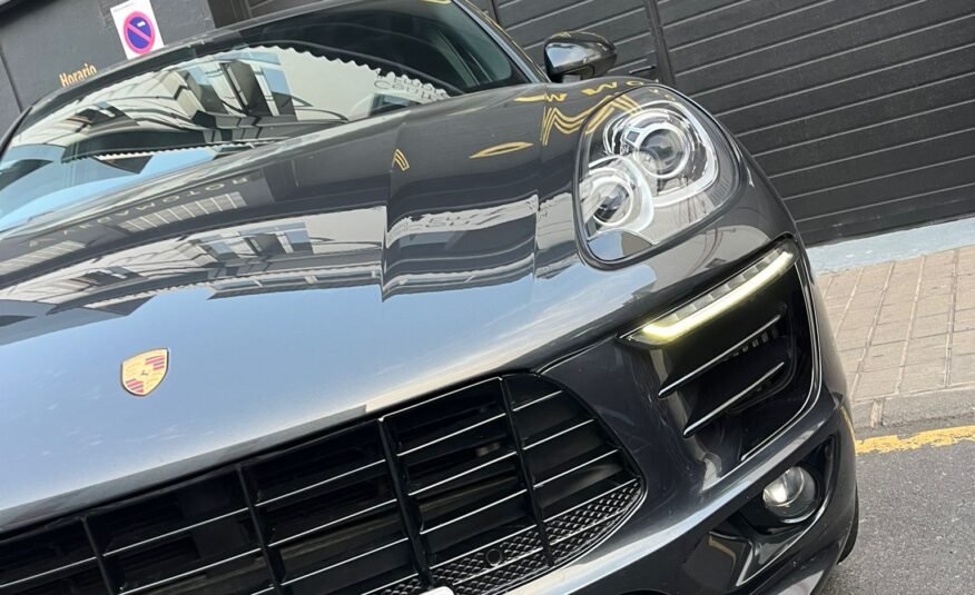PORSCHE MACAN S