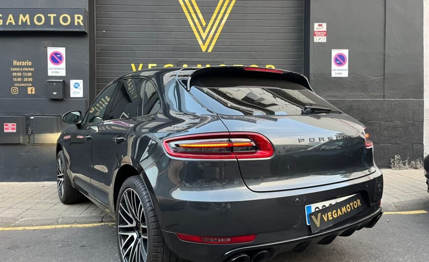 PORSCHE MACAN S