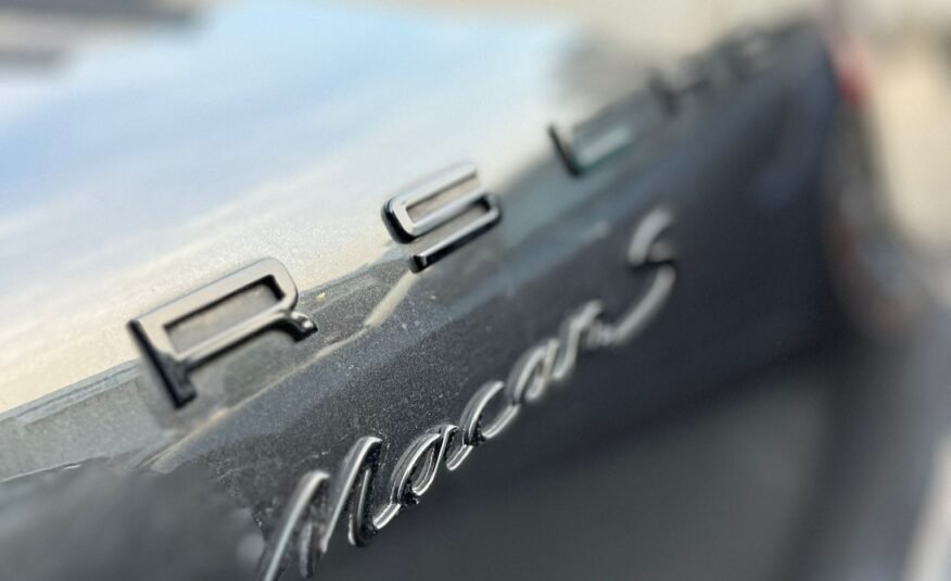 PORSCHE MACAN S