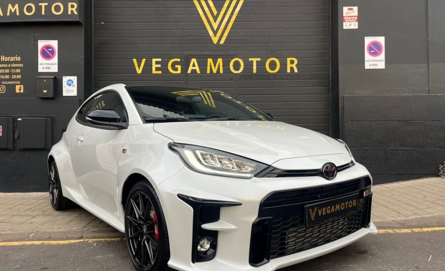 TOYOTA GR YARIS ( CIRCUIT PACK )