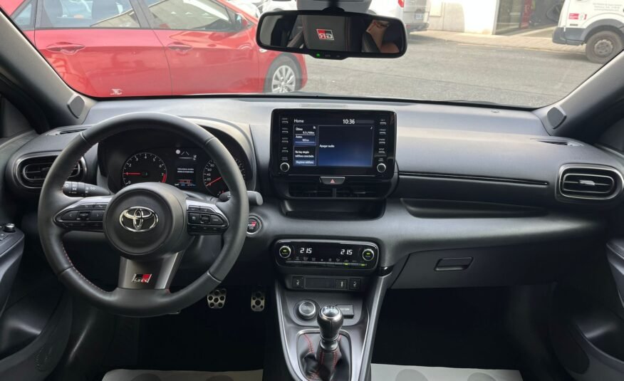 TOYOTA GR YARIS ( CIRCUIT PACK )