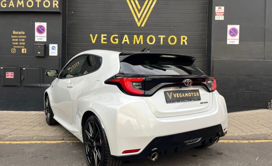 TOYOTA GR YARIS ( CIRCUIT PACK )