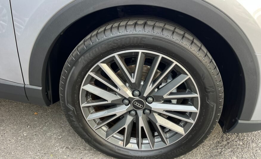 AUDI Q3 35TFSI