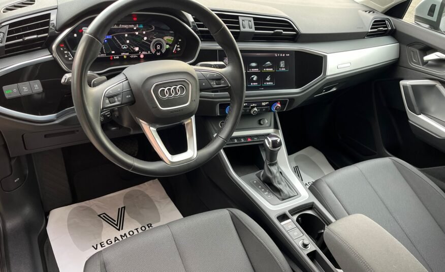AUDI Q3 35TFSI