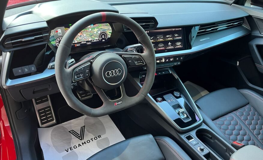 AUDI RS3 SEDAN