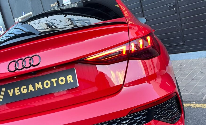 AUDI RS3 SEDAN