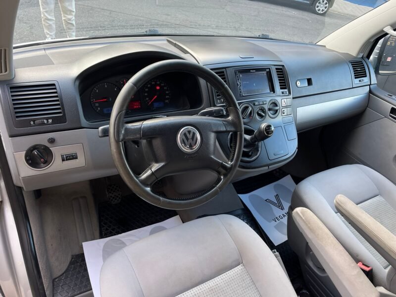 VOLKSWAGEN MULTIVAN 1.9