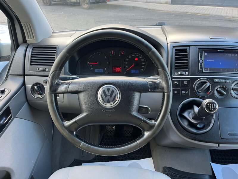 VOLKSWAGEN MULTIVAN 1.9