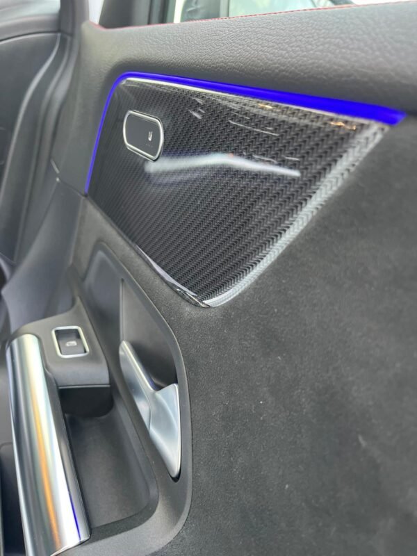 MERCEDES-BENZ GLA 200d AMG