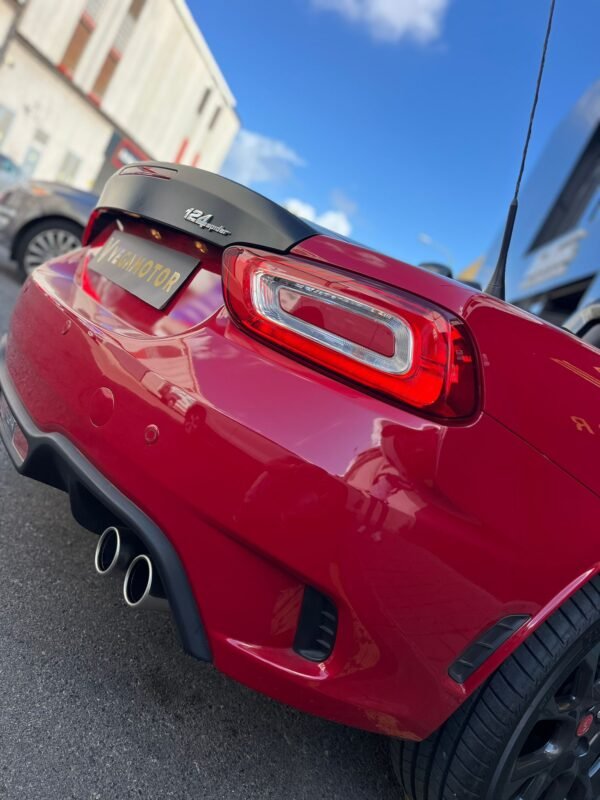 ABARTH 124 SPYDER
