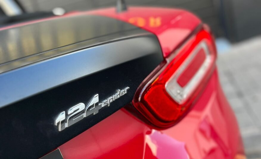 ABARTH 124 SPYDER
