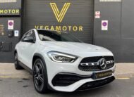MERCEDES-BENZ GLA 200d AMG