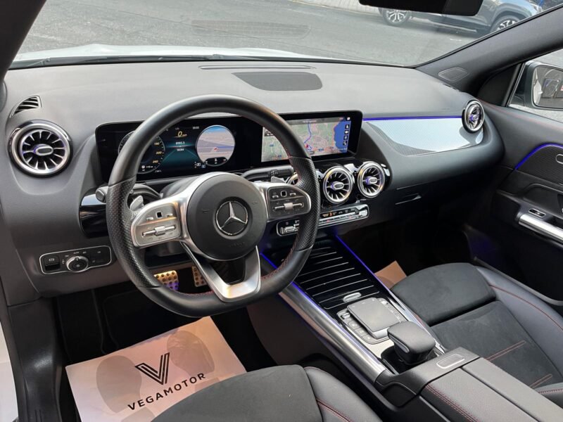 MERCEDES-BENZ GLA 200d AMG