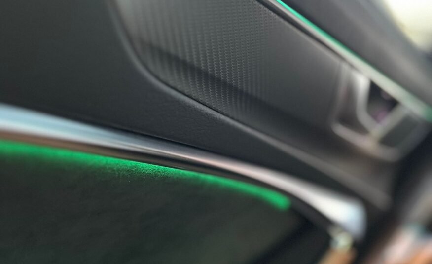 AUDI RS6 AVANT