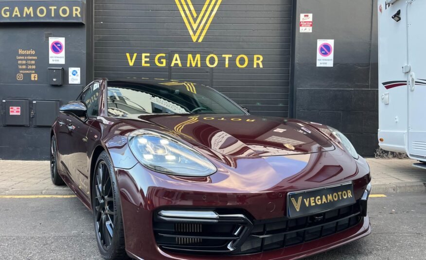 PORSCHE PANAMERA 4 HRYBRID
