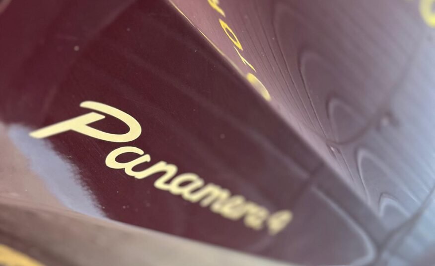 PORSCHE PANAMERA 4 HRYBRID