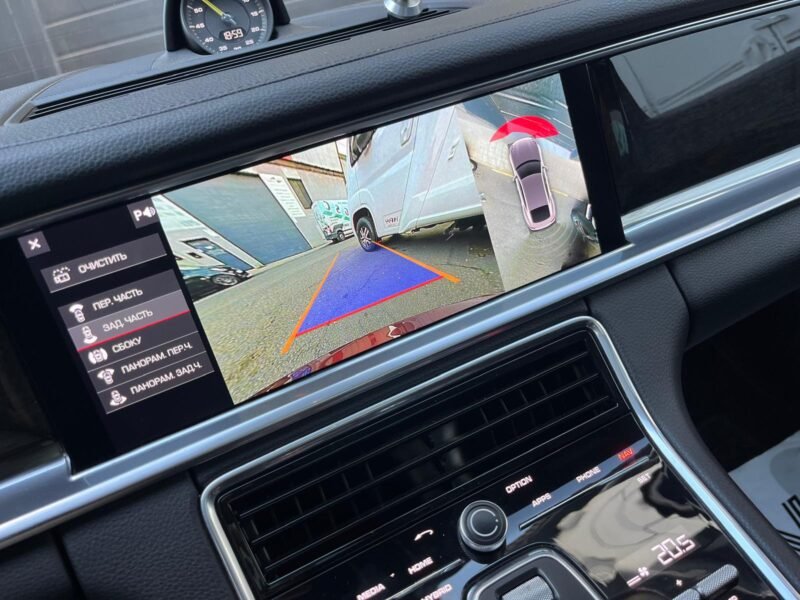 PORSCHE PANAMERA 4 HRYBRID