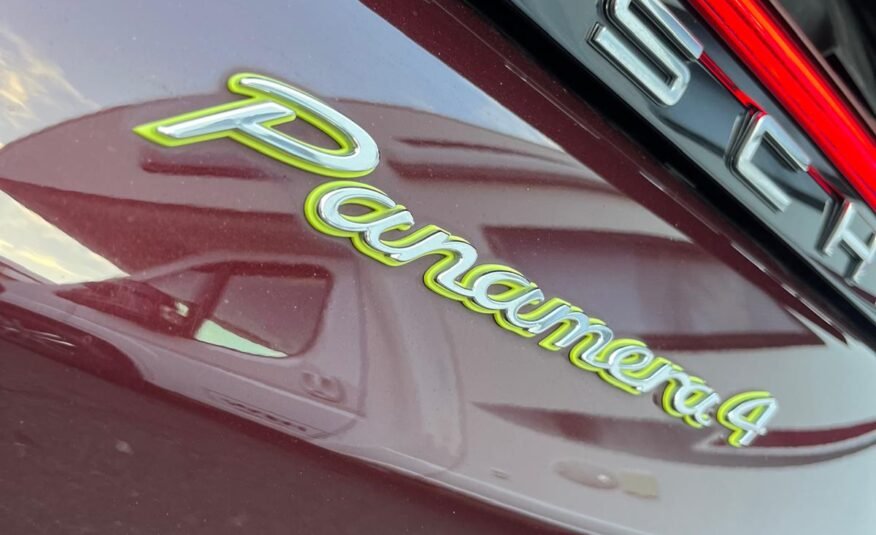 PORSCHE PANAMERA 4 HRYBRID