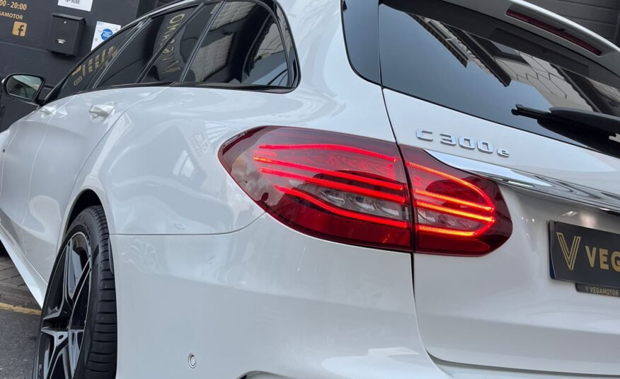 MERCEDES-BENZ C300e ESTATE
