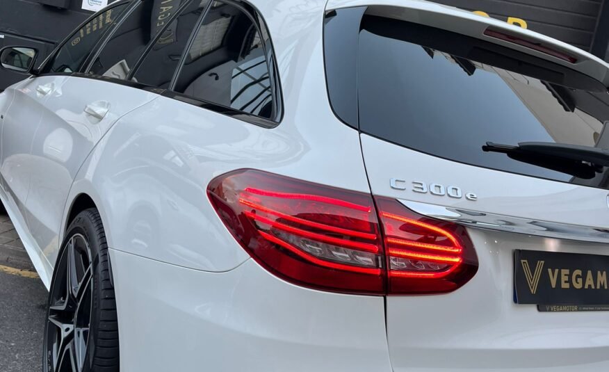 MERCEDES-BENZ C300e ESTATE