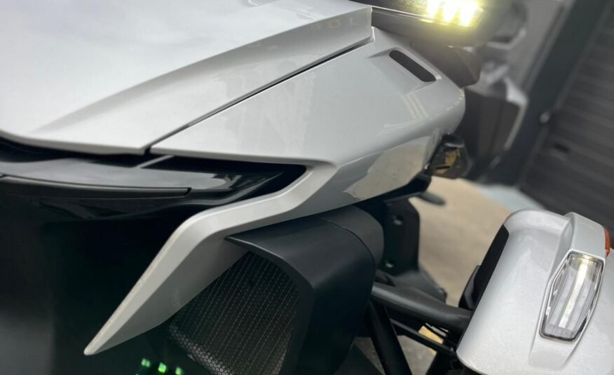 CAN-AM SPYDER RT LTD 1330