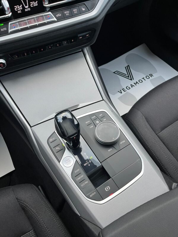 BMW SERIE 3 320D xDRIVE TOURING 5p.