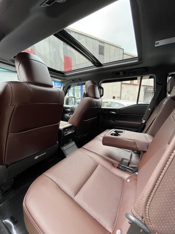 TOYOTA LAND CRUISER 250 VX-L