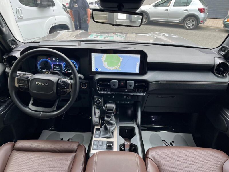 TOYOTA LAND CRUISER 250 VX-L