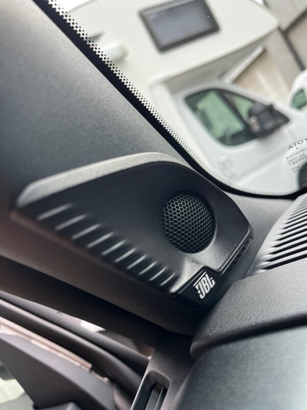 TOYOTA LAND CRUISER 250 VX-L