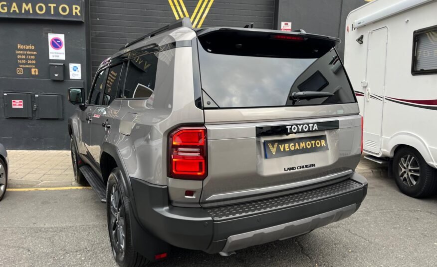 TOYOTA LAND CRUISER 250 VX-L