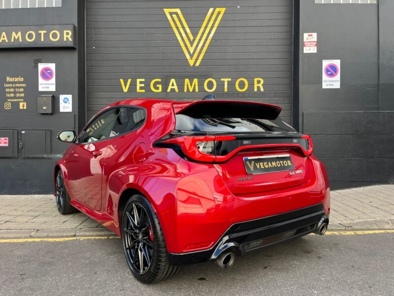 TOYOTA GR Yaris CIRCUIT PACK