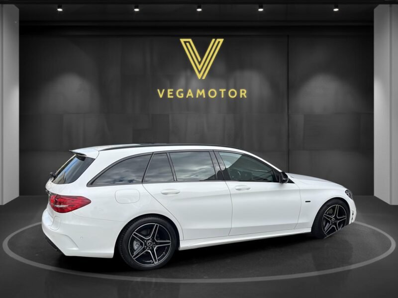 MERCEDES-BENZ C300e ESTATE