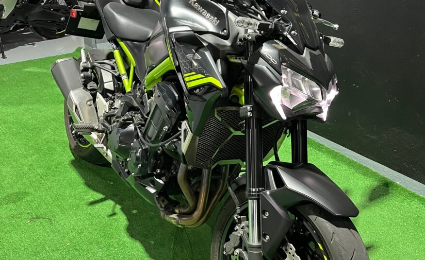 KAWASAKI Z900