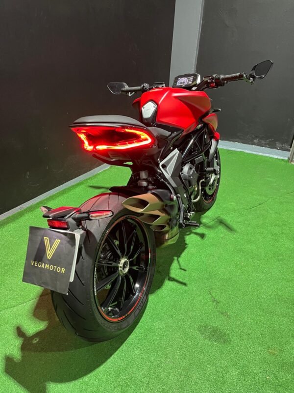 MV AUGUSTA DRAGSTER ROSSO