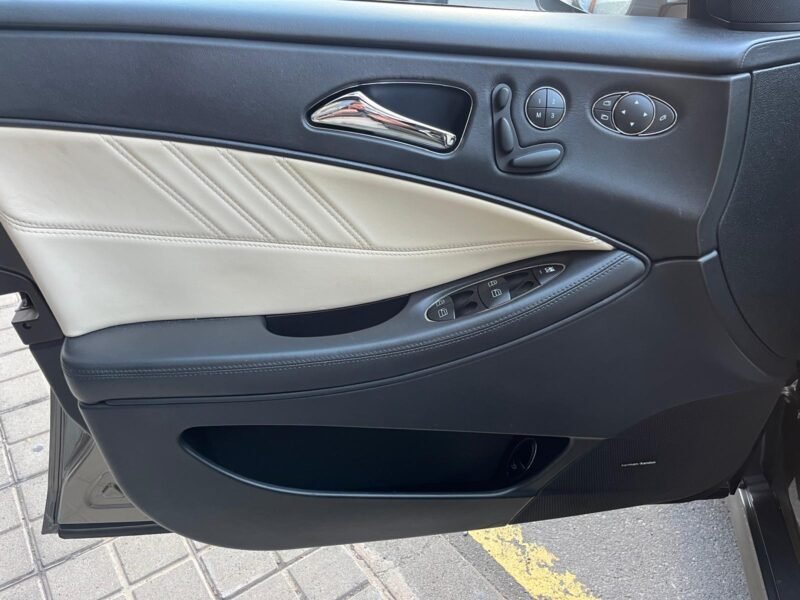 MERCEDES CLS 350 CGI AMG