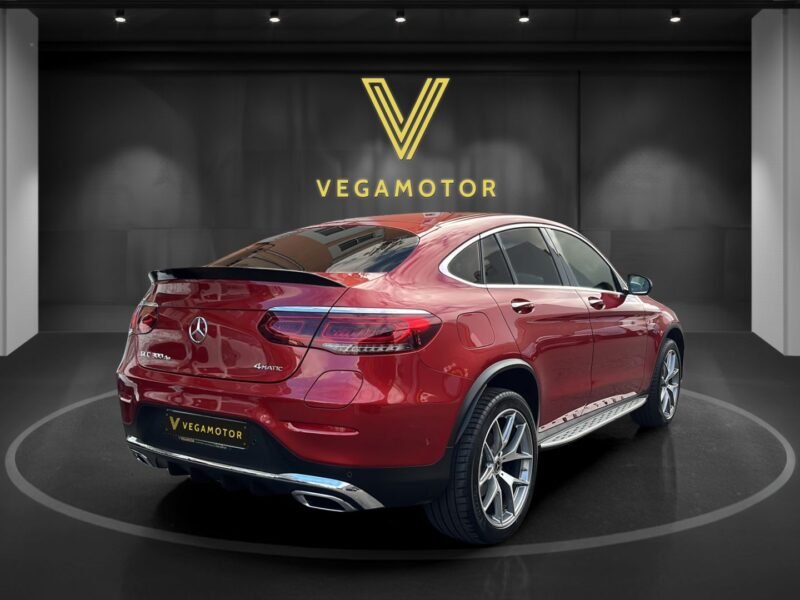 MERCEDES BENZ GLC COUPE 300de AMG