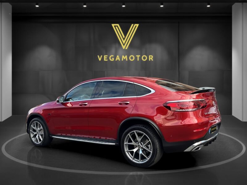 MERCEDES BENZ GLC COUPE 300de AMG