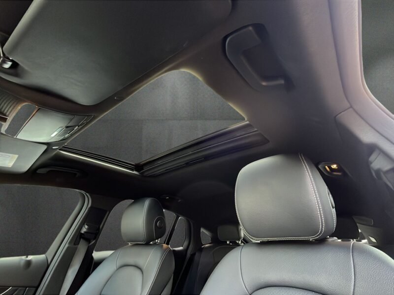 MERCEDES BENZ GLC COUPE 300de AMG