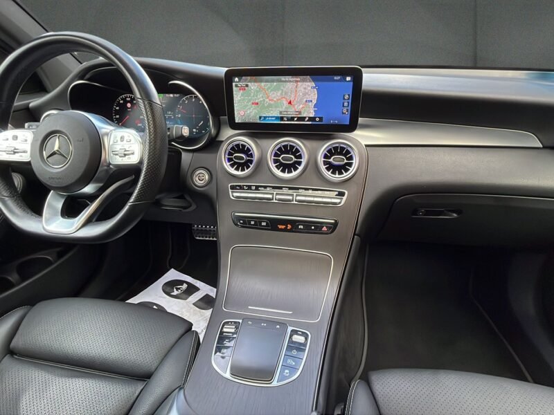 MERCEDES BENZ GLC COUPE 300de AMG