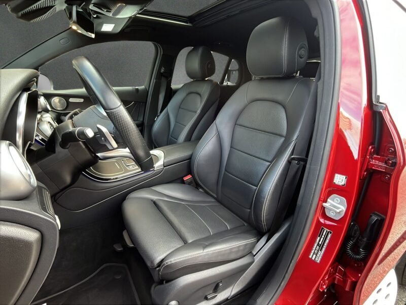 MERCEDES BENZ GLC COUPE 300de AMG